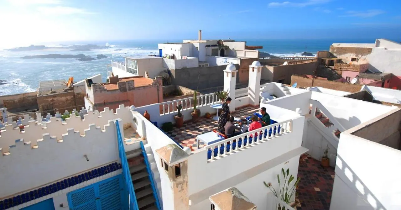 Riad De La Mer As-Sawíra Aparthotel