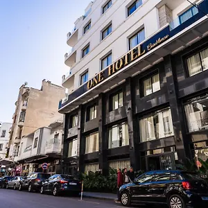 Hotel One *****