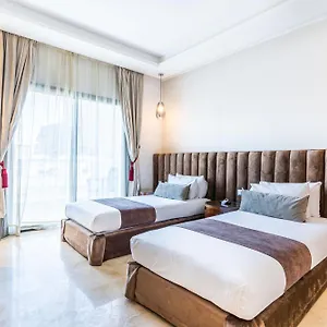 Hotel One *****